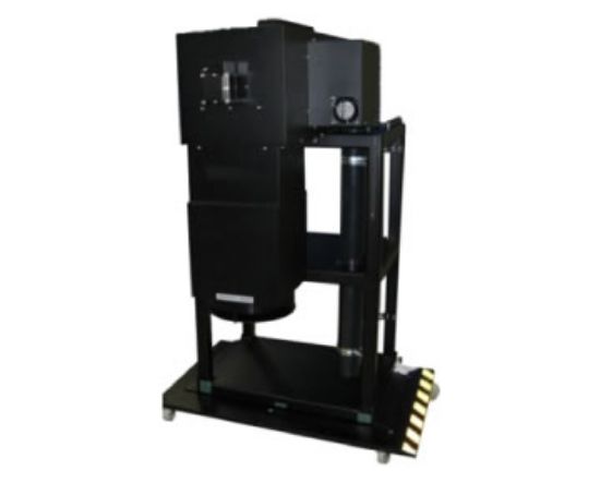 图片 高平行型太阳光模拟器